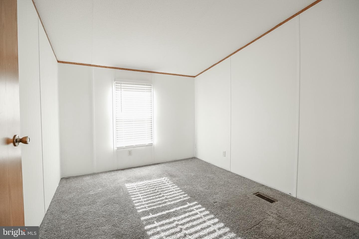 1822 Emily Drive photo 6