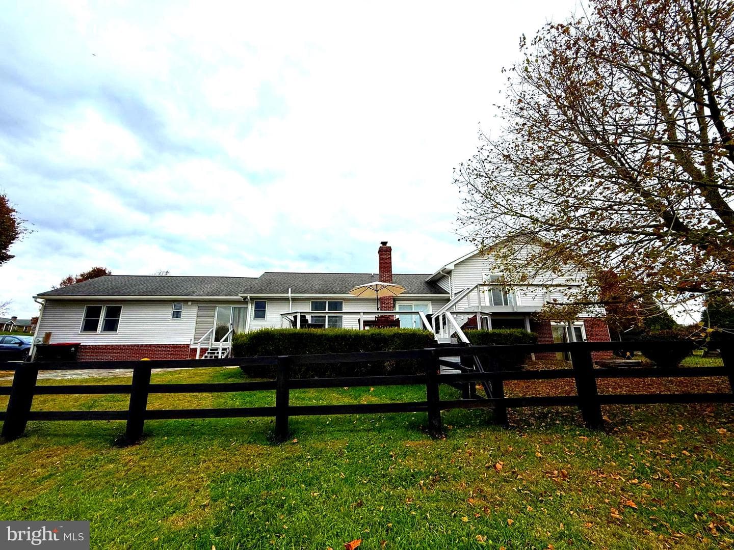 908 Priestford Road photo 57