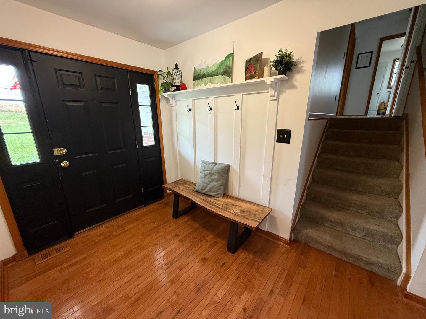 908 Priestford Road photo 8