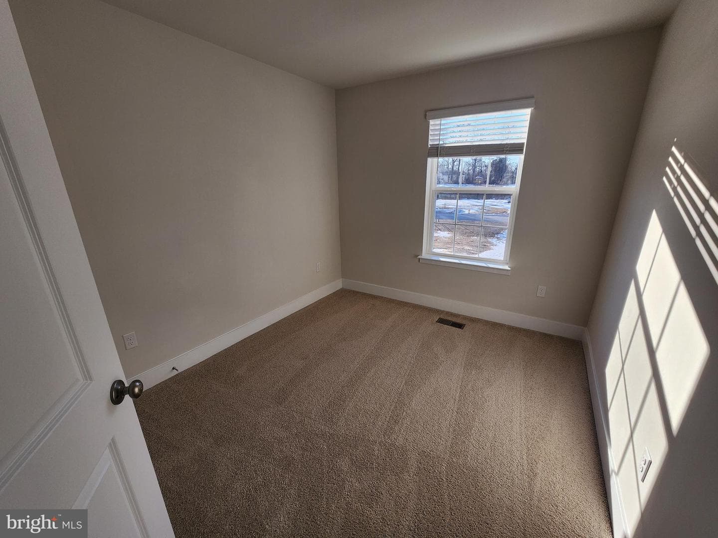 231 Joppa Farm Road photo 22