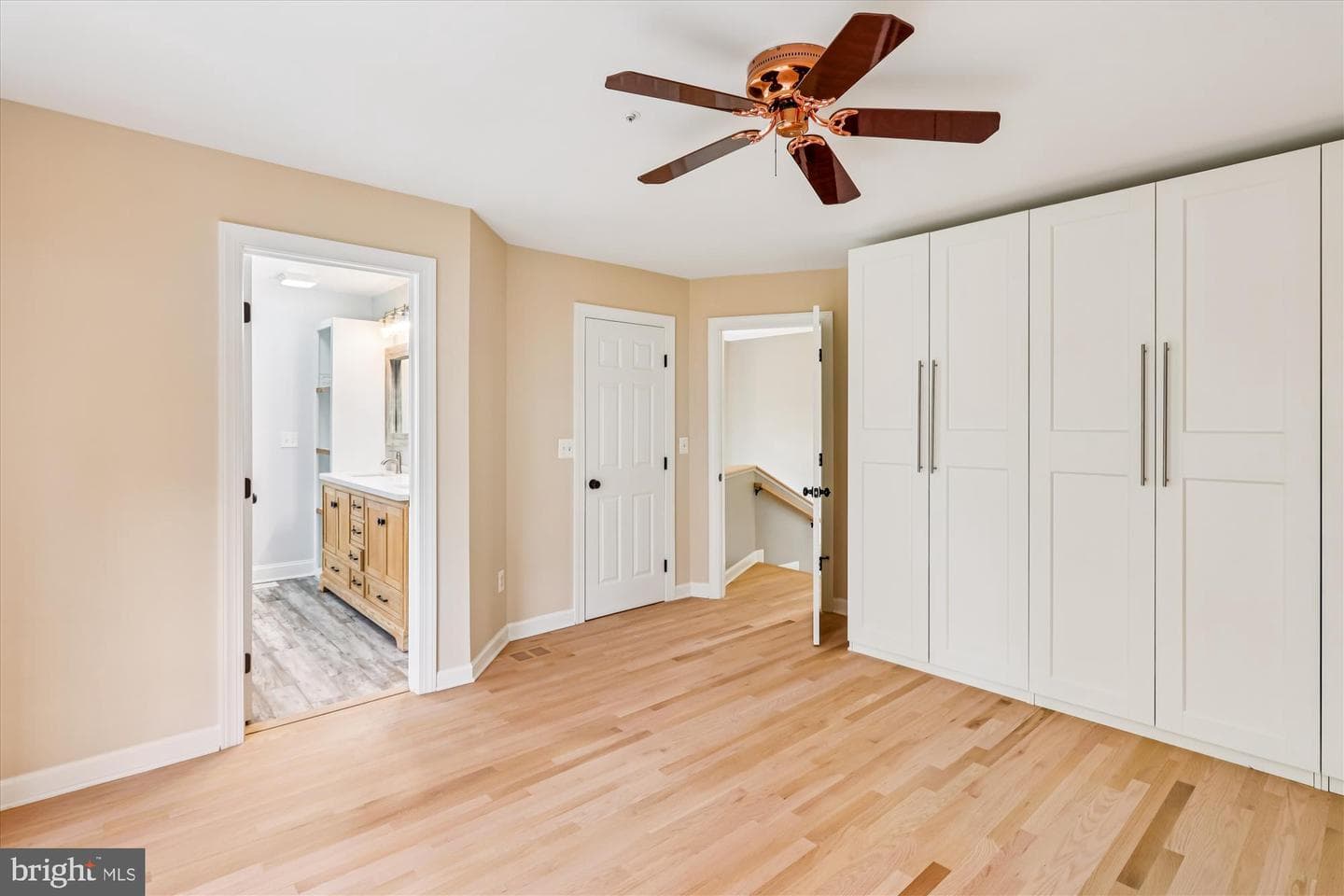 52 Barrington Place photo 21