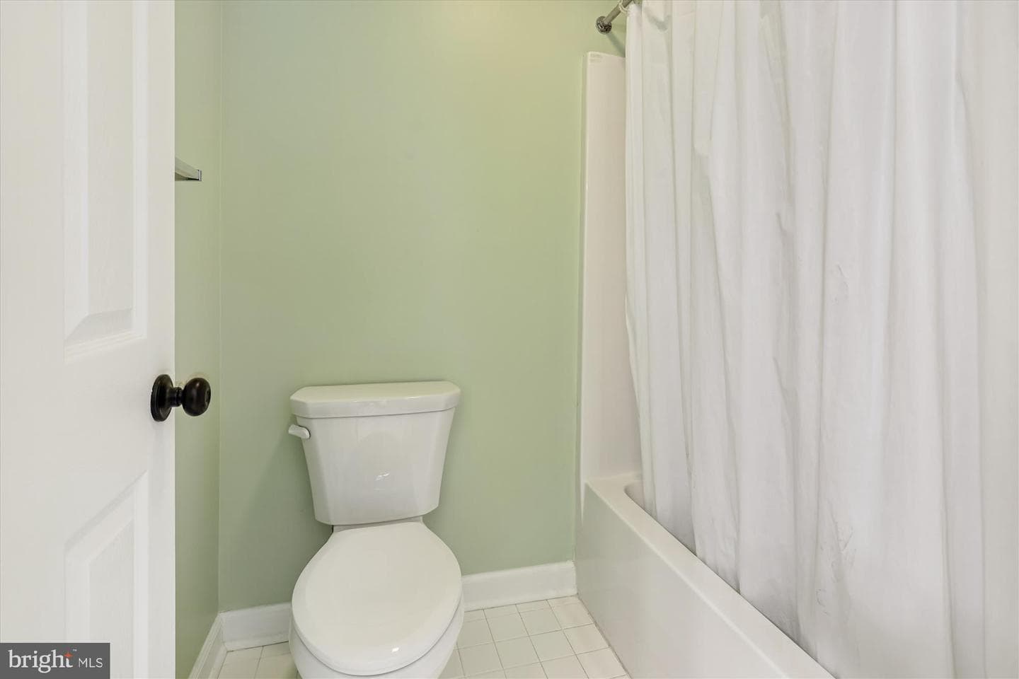 52 Barrington Place photo 32