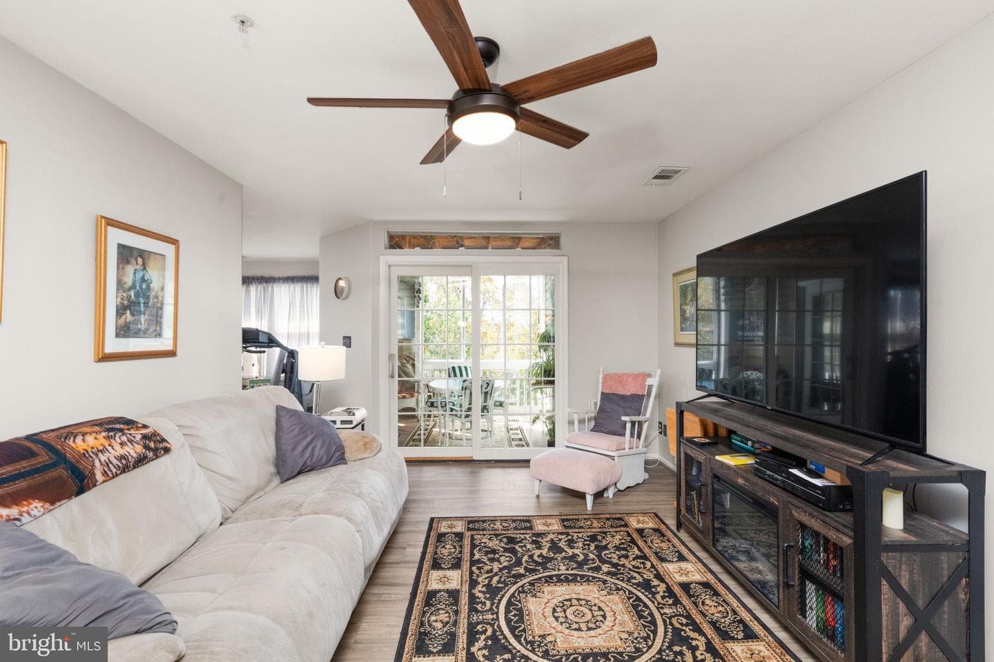 304 Canterbury Road #304-K photo 11