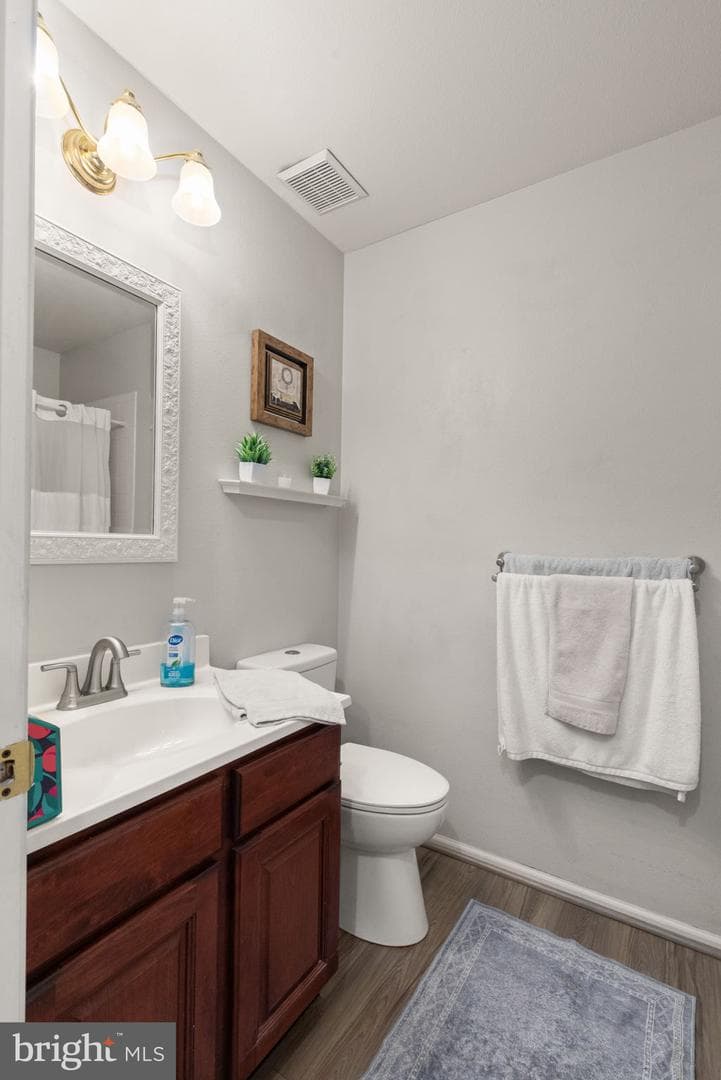 304 Canterbury Road #304-K photo 7