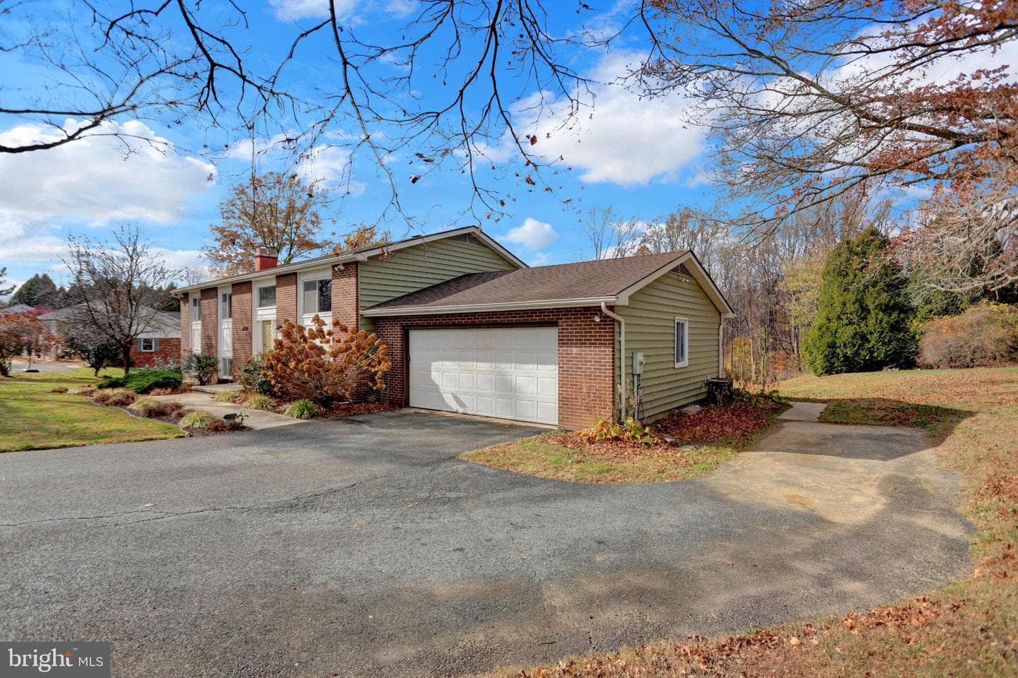 2814 College View Drive photo 3