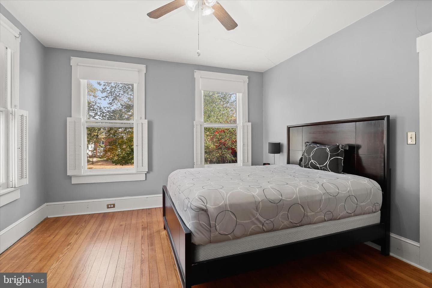 218 S Union Avenue photo 47