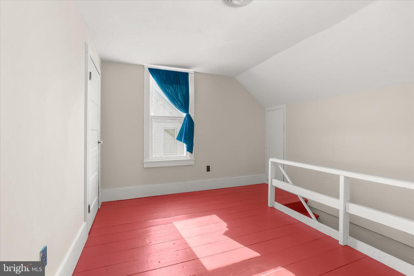 218 S Union Avenue photo 50