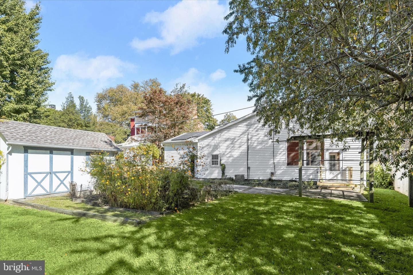 218 S Union Avenue photo 67