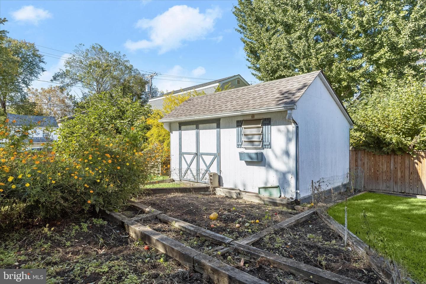 218 S Union Avenue photo 69