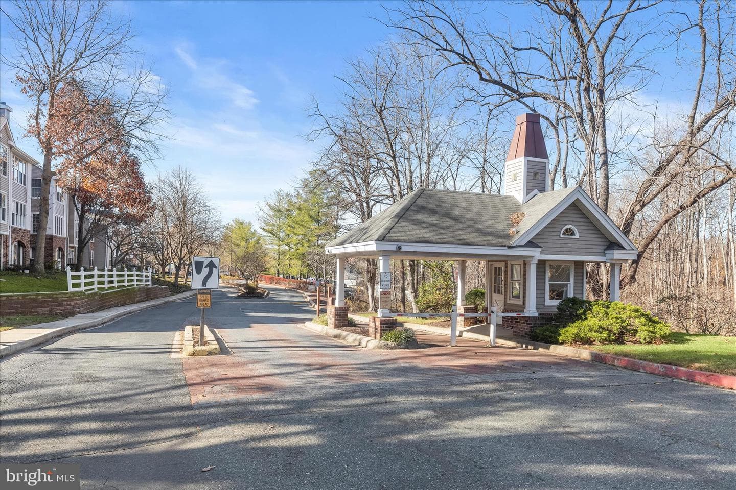300 Canterbury Road #300-I photo 37