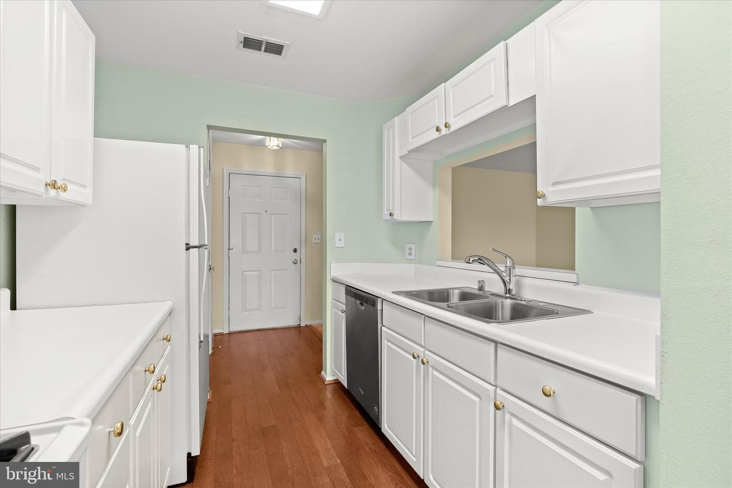 300 Canterbury Road #300-I photo 5
