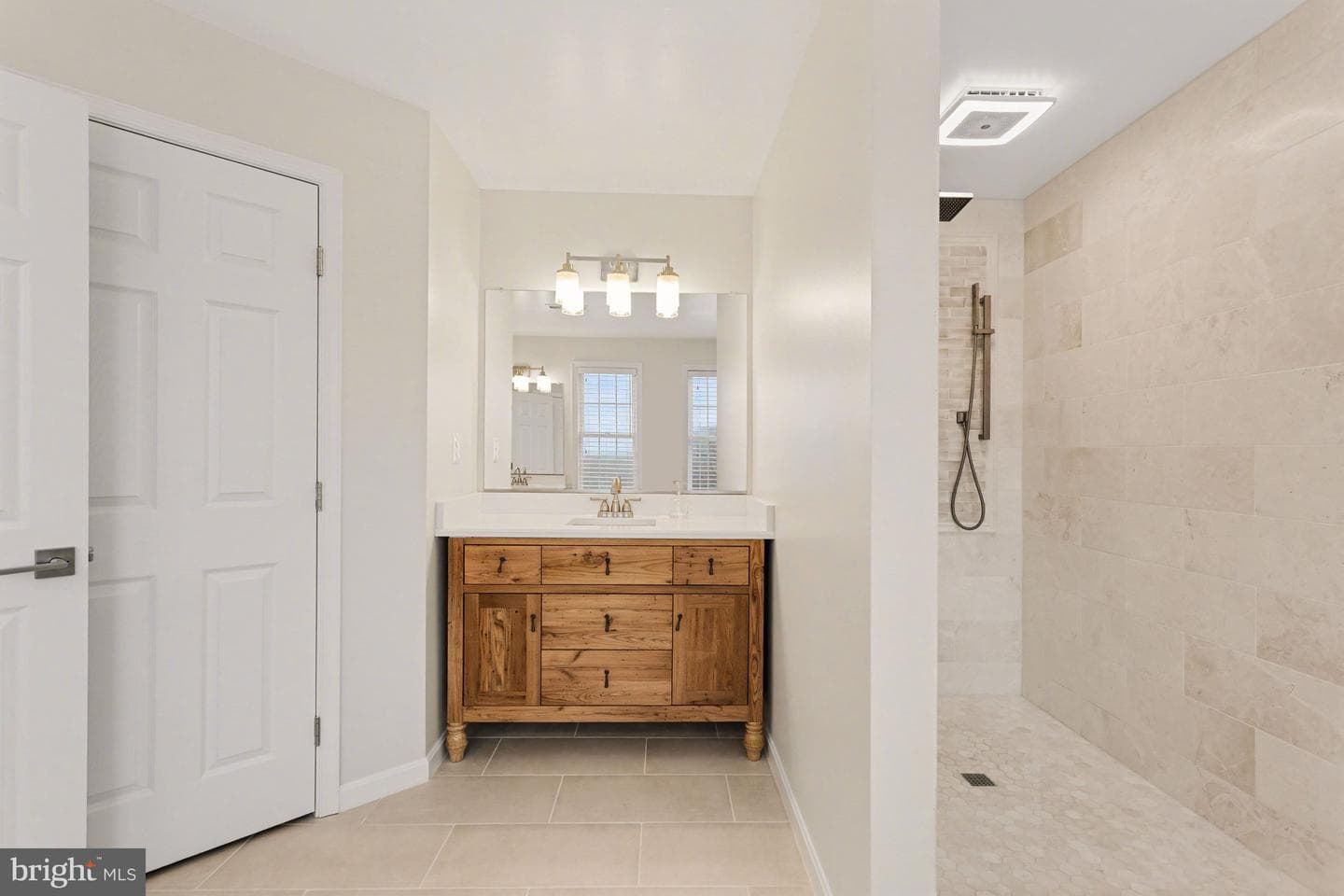 1119 Sunset Drive photo 24
