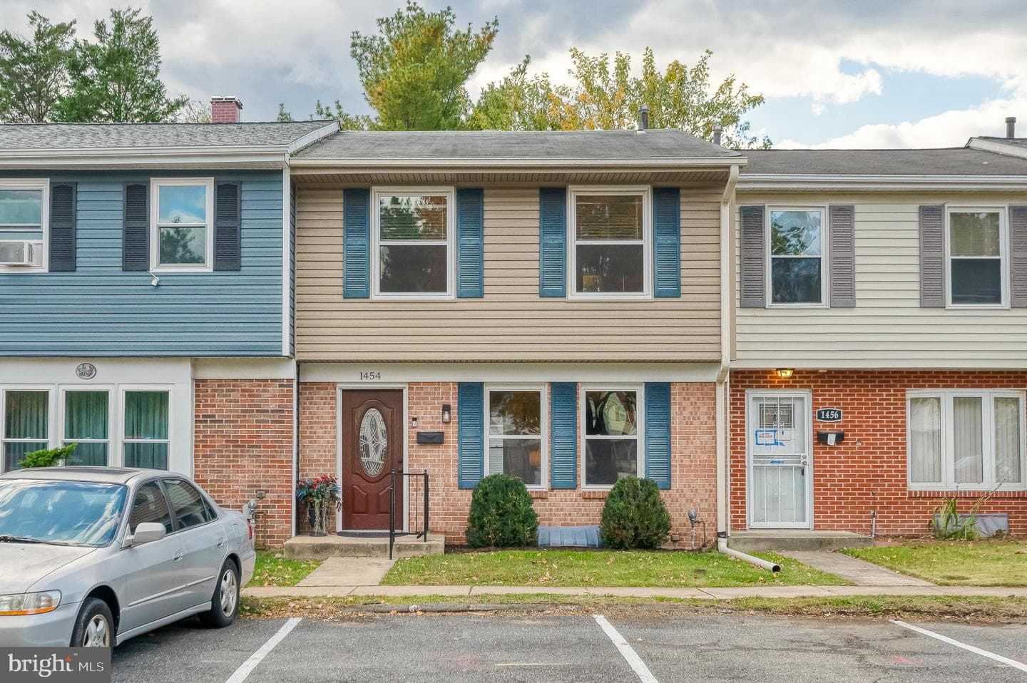 1454 Harford Square Drive photo 2