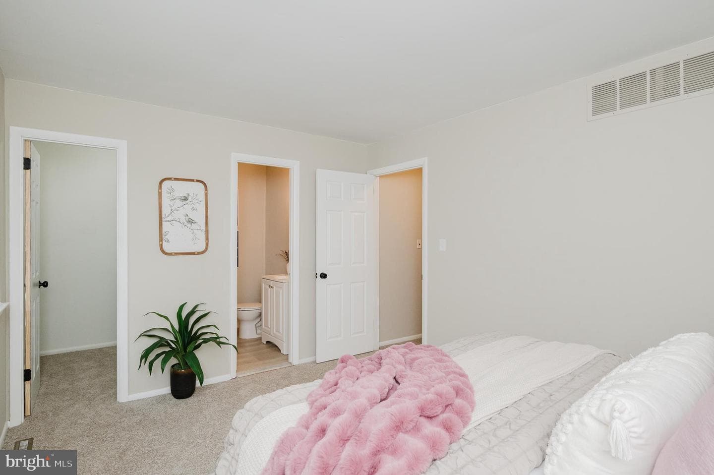1454 Harford Square Drive photo 22