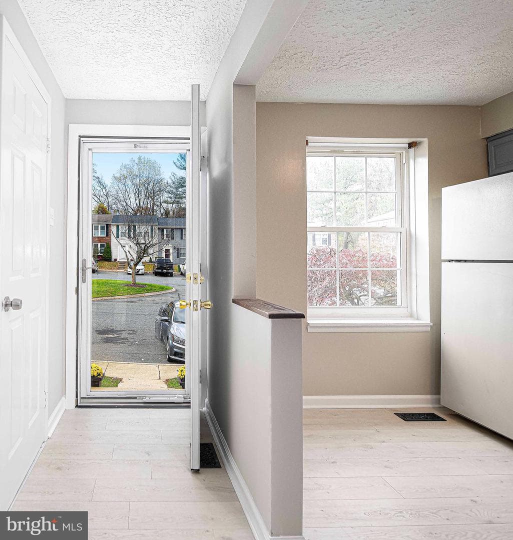 2521 Merrick Court photo 3
