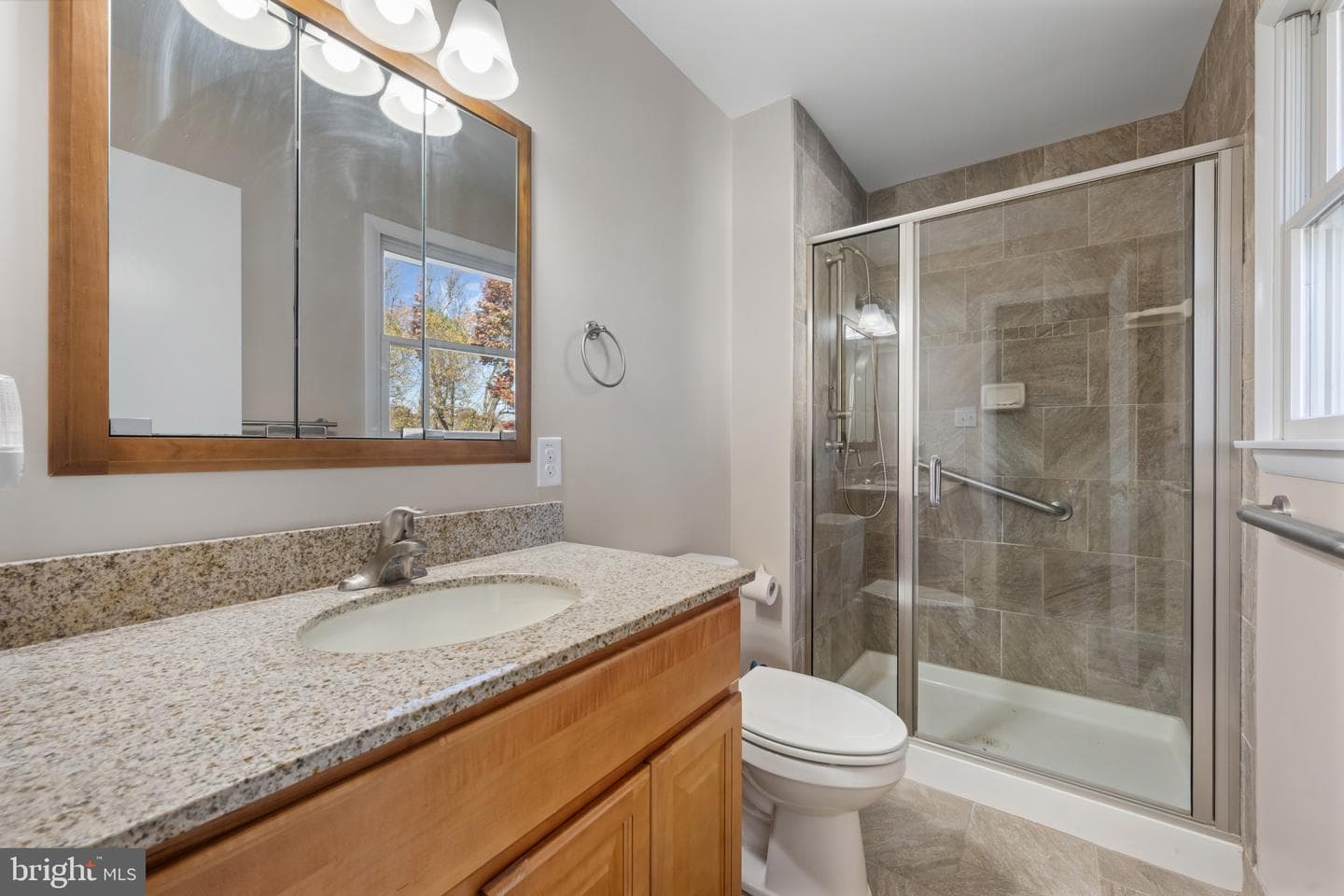 2106 Schuster Road photo 22