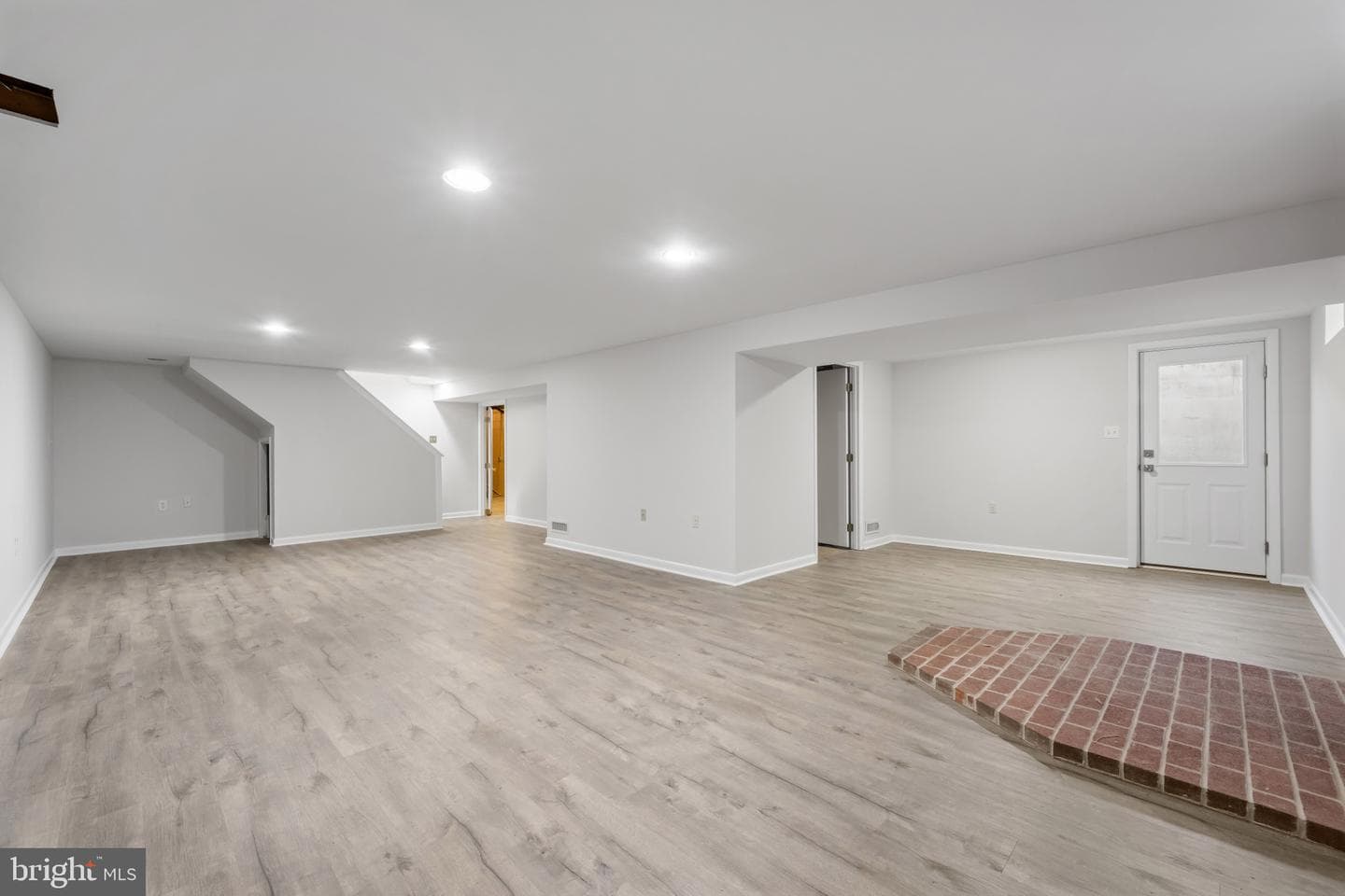 2106 Schuster Road photo 24