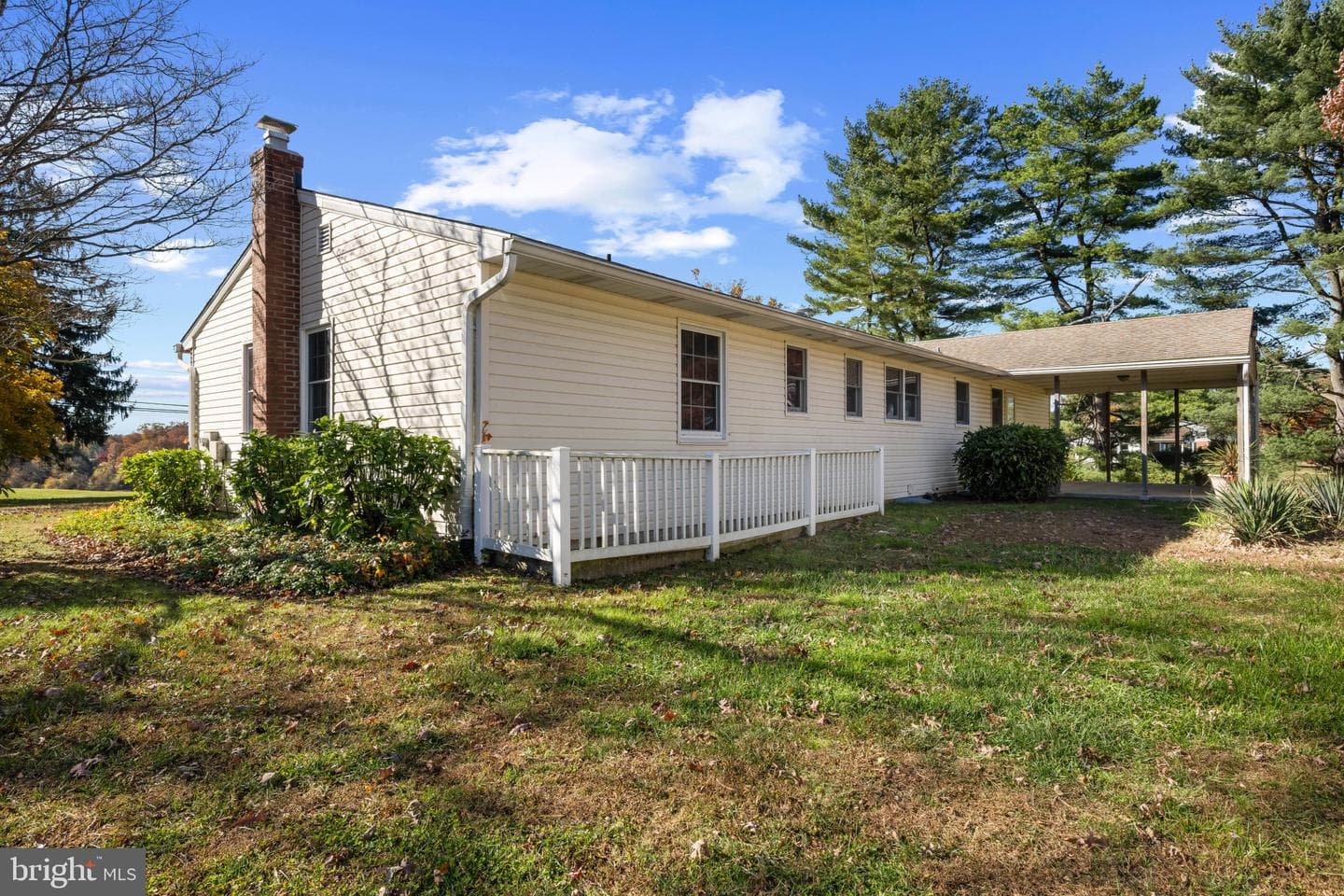 2106 Schuster Road photo 27