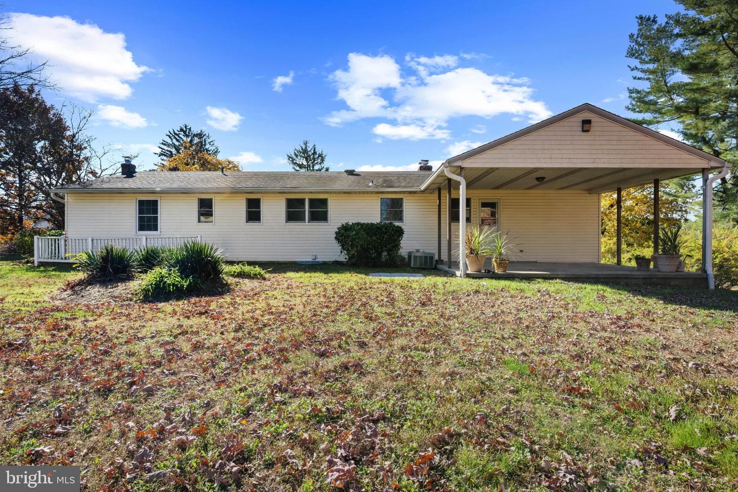 2106 Schuster Road photo 28