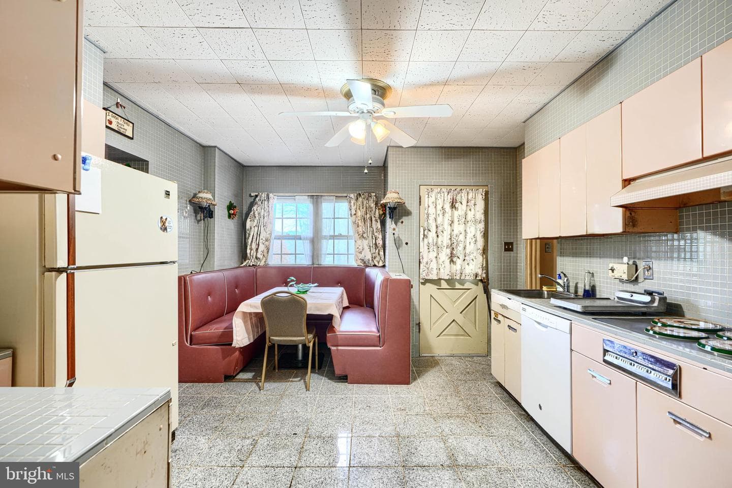 1817 Rock Spring Road photo 24