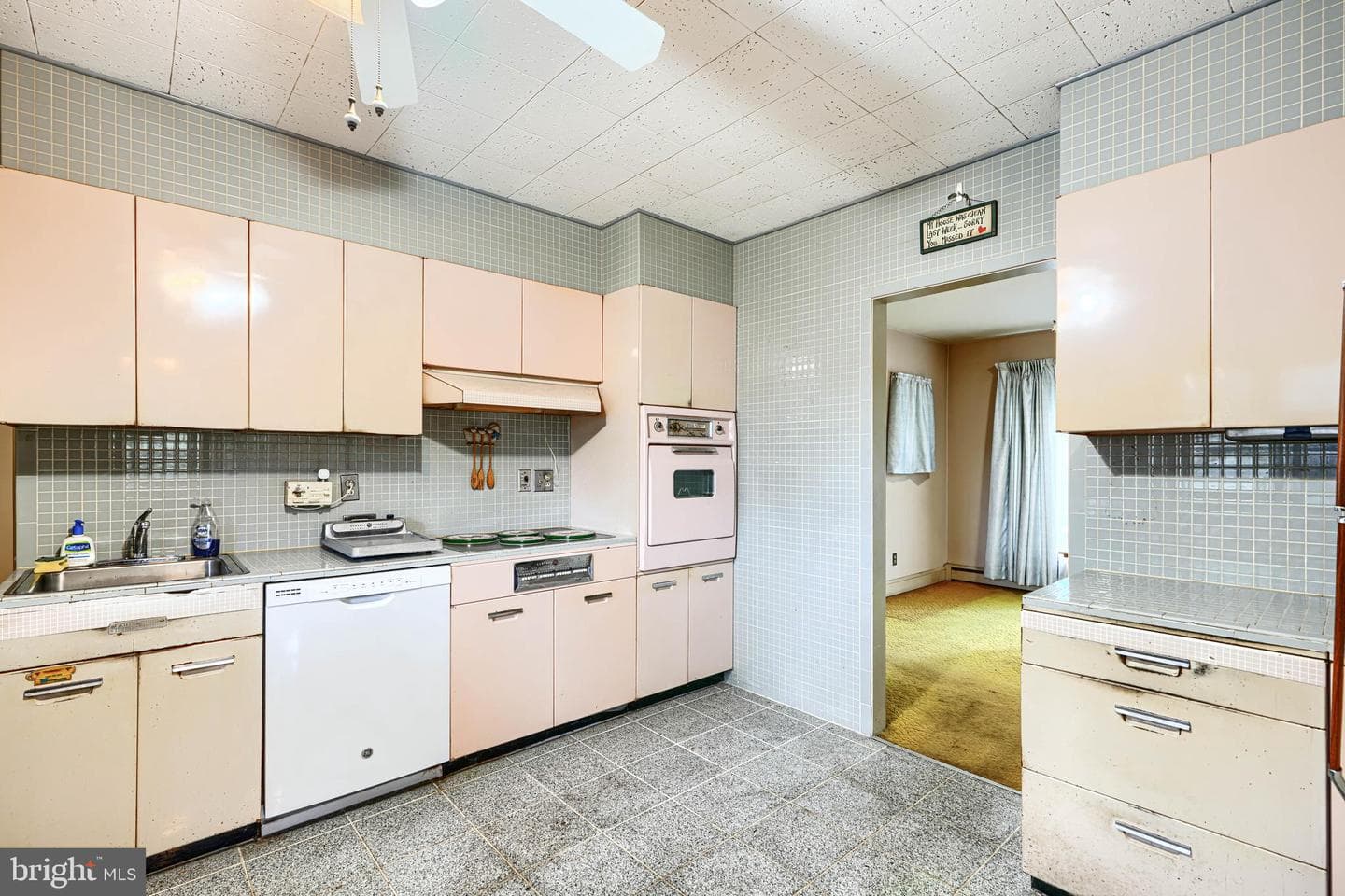 1817 Rock Spring Road photo 27