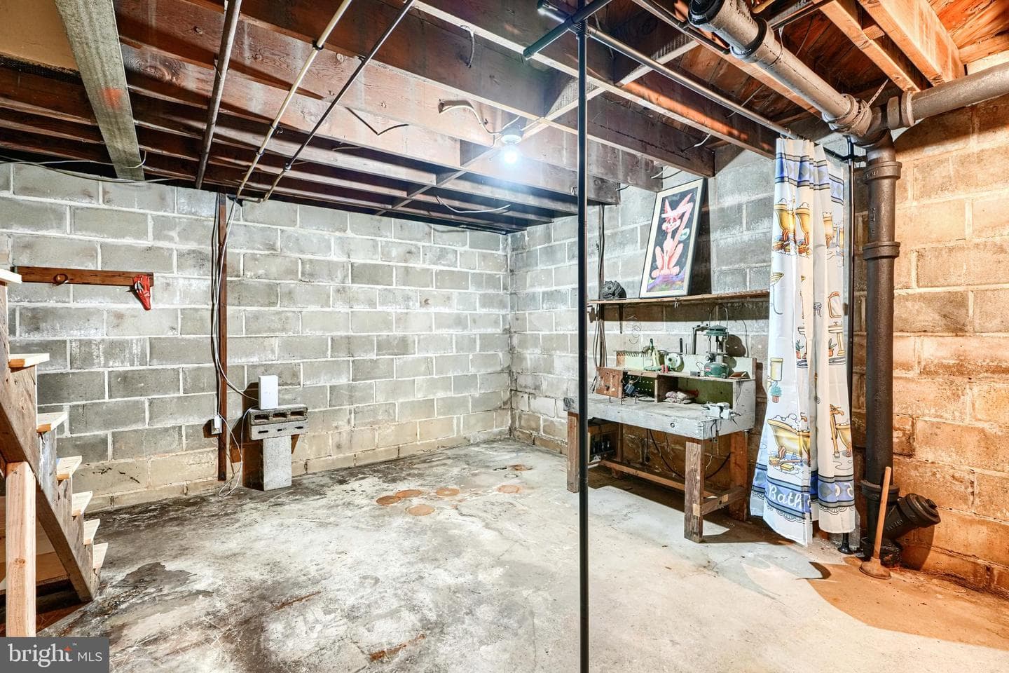 1817 Rock Spring Road photo 56