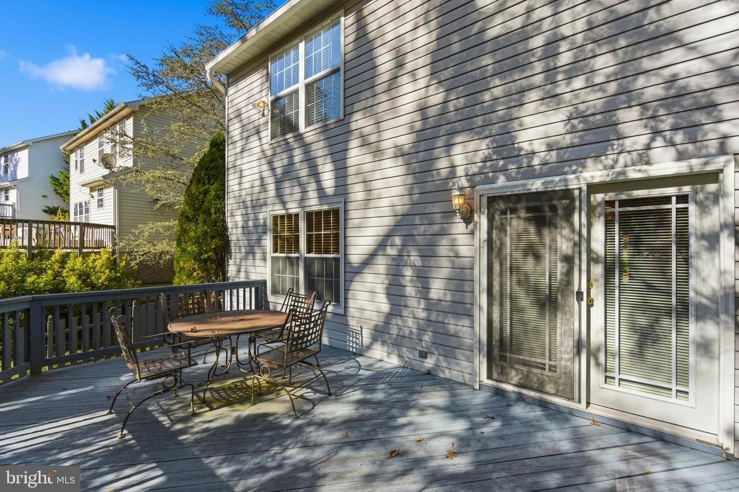395 Enfield Road photo 41