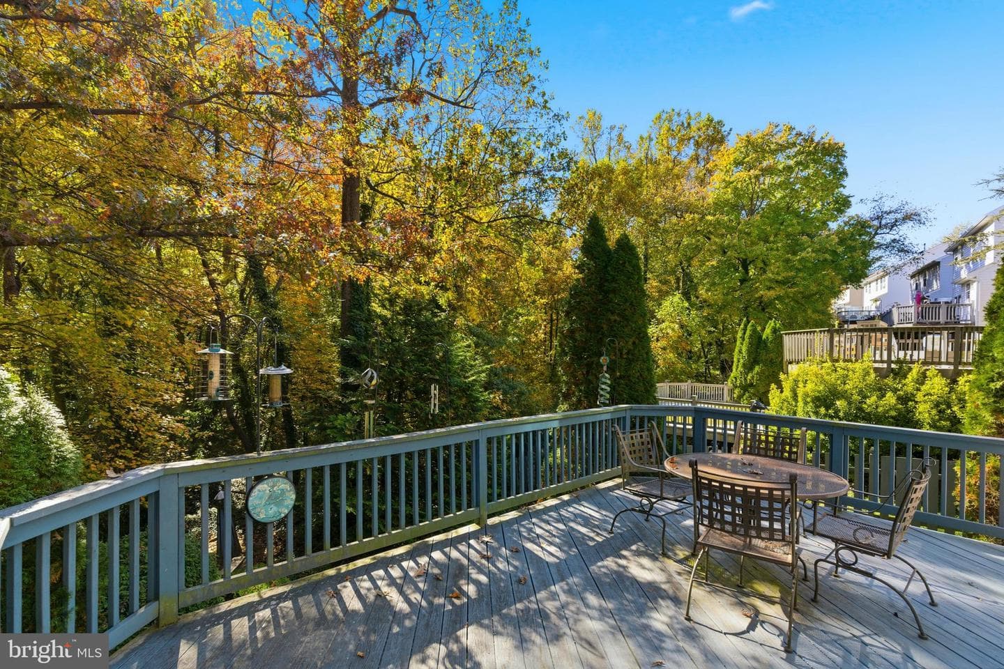 395 Enfield Road photo 43
