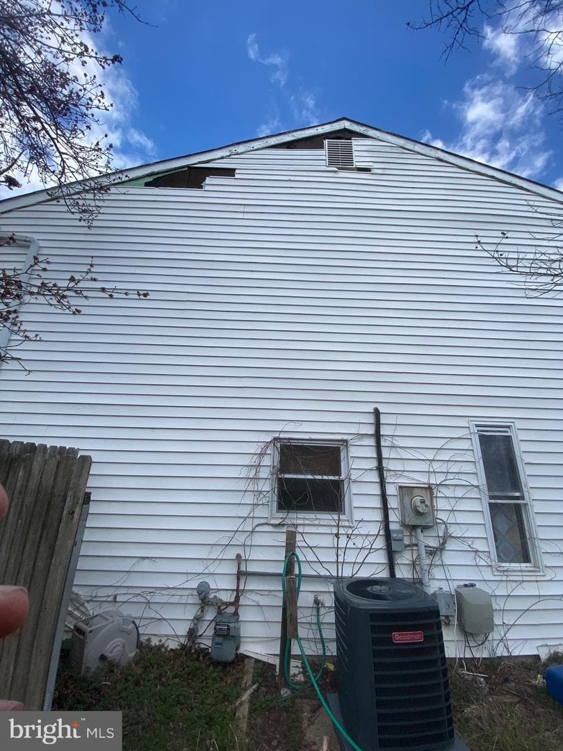 225 Haverhill Road photo 4