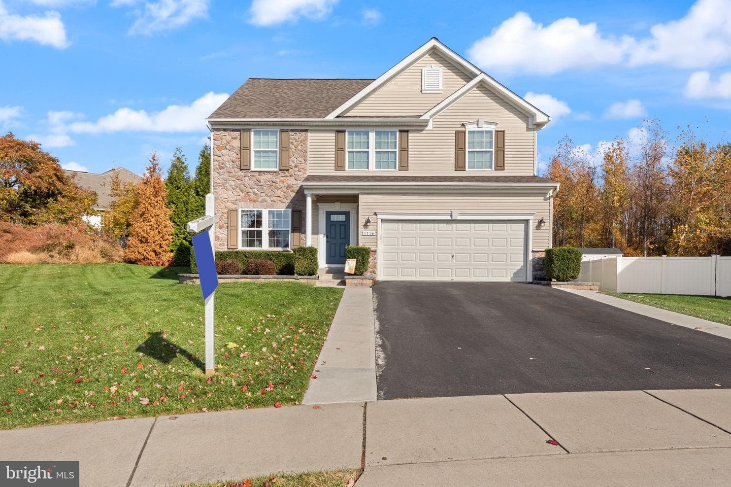 1116 Melissa Court photo 2