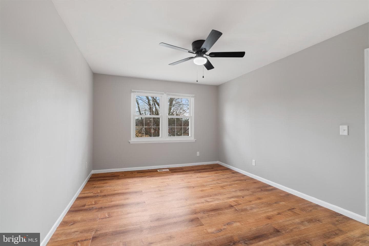 240 Crocker Drive #240-F photo 12