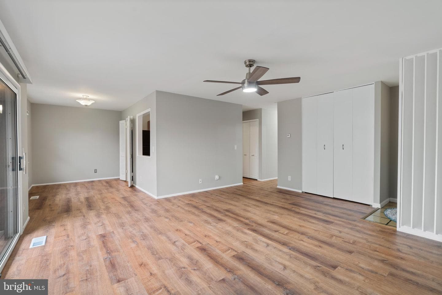 240 Crocker Drive #240-F photo 17