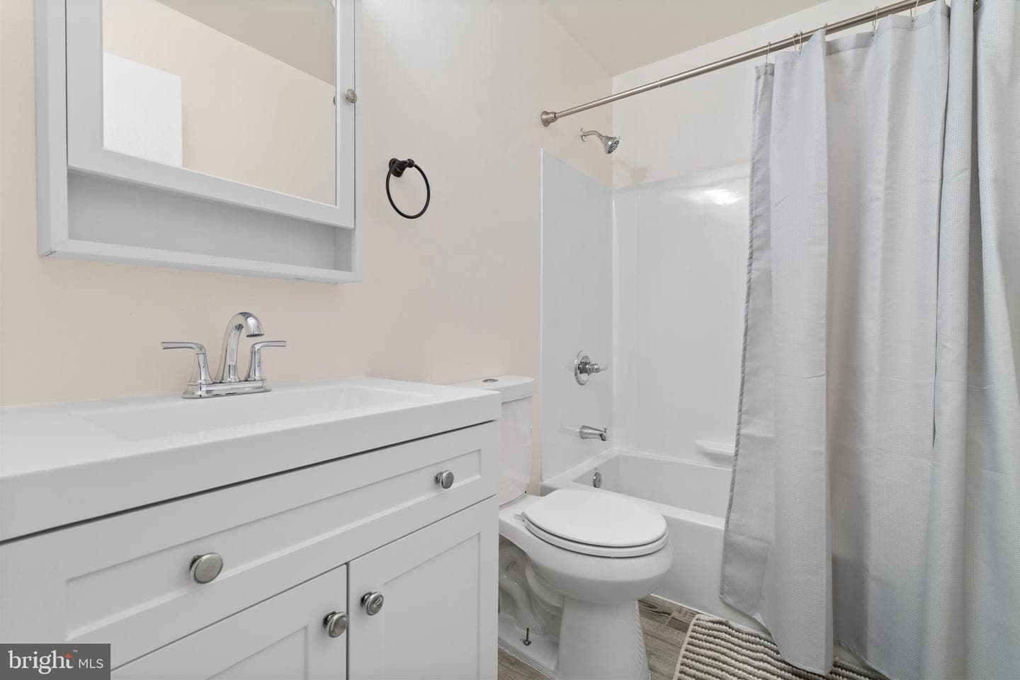 240 Crocker Drive #240-F photo 3