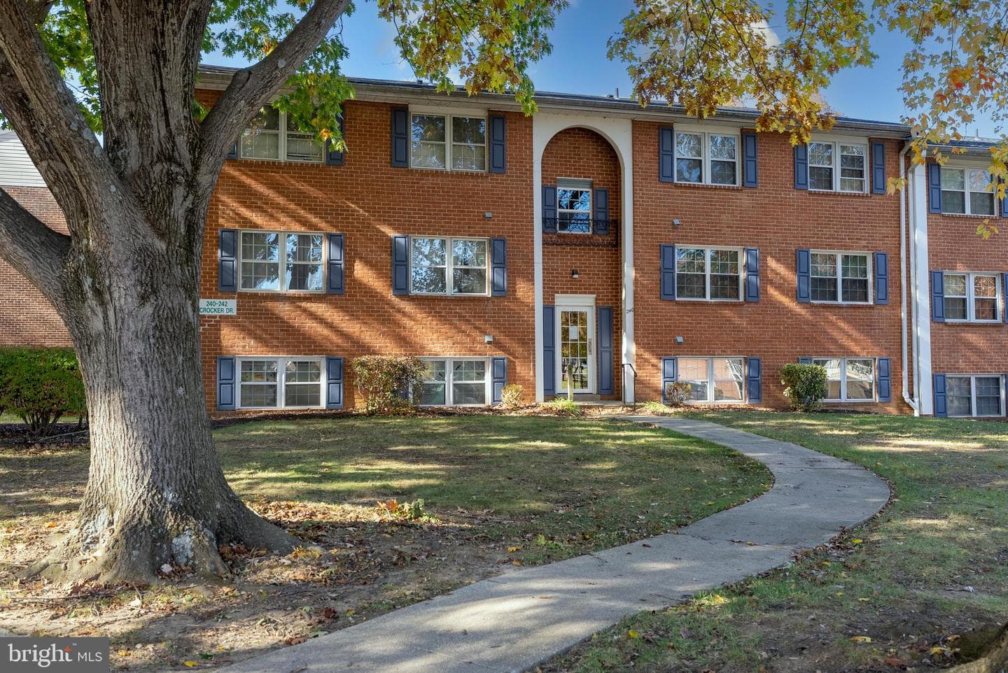 240 Crocker Drive #240-F photo 30
