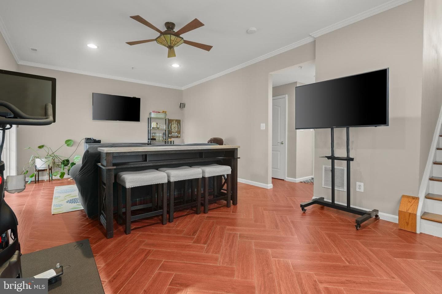 916 Creek Park Road photo 37