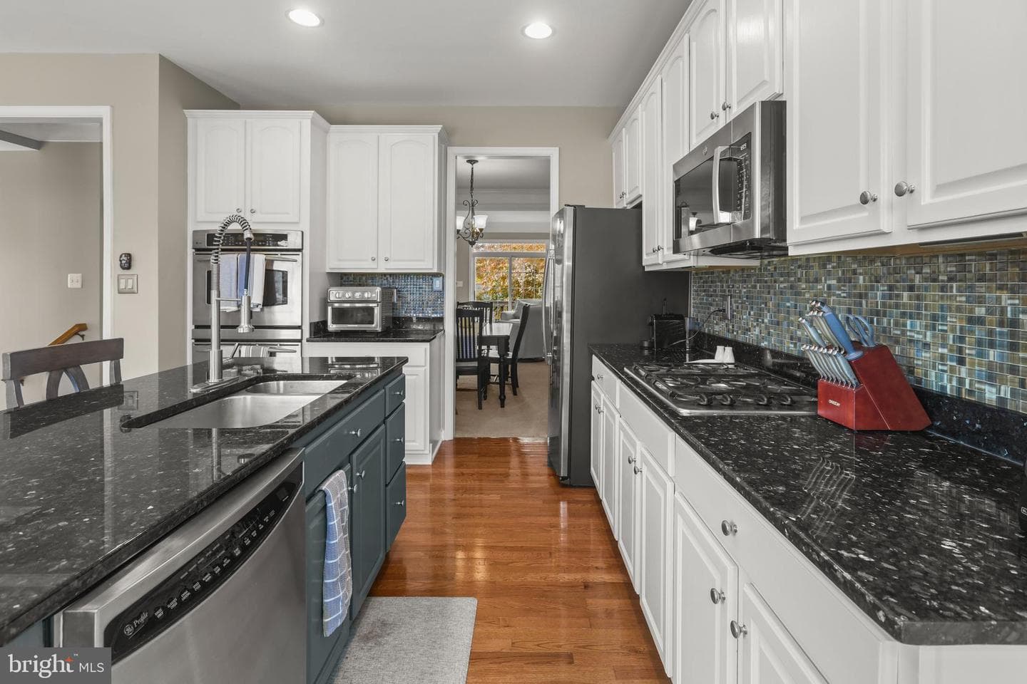916 Creek Park Road photo 5