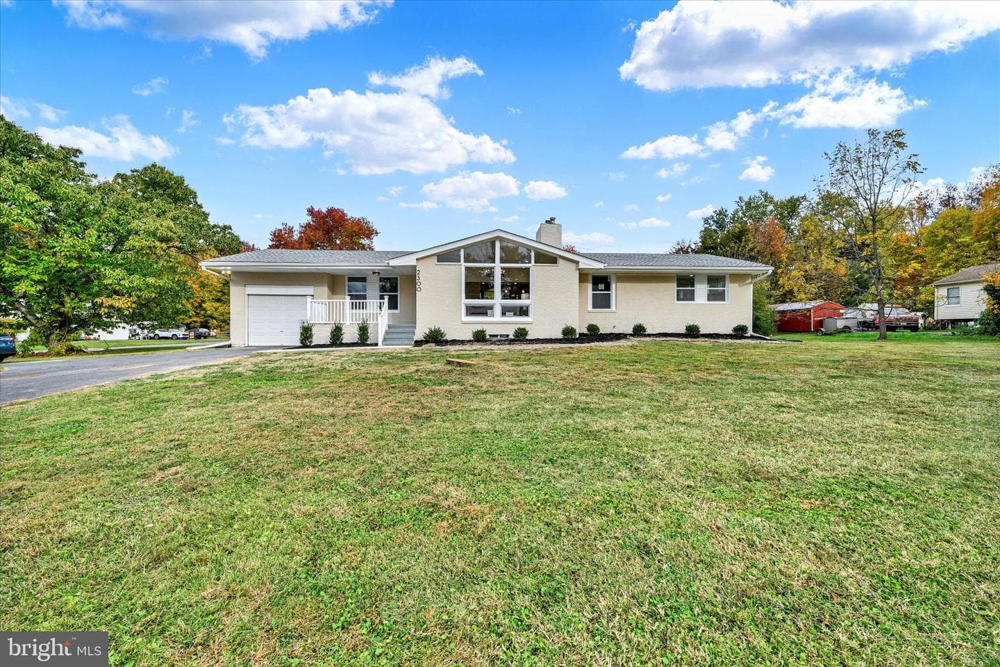 2300 Shannon Road photo 2