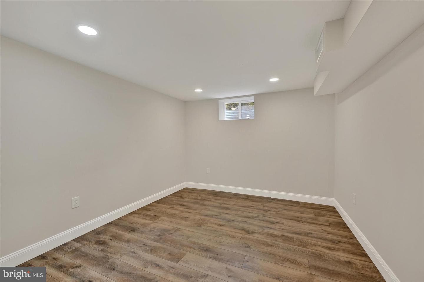 2300 Shannon Road photo 25