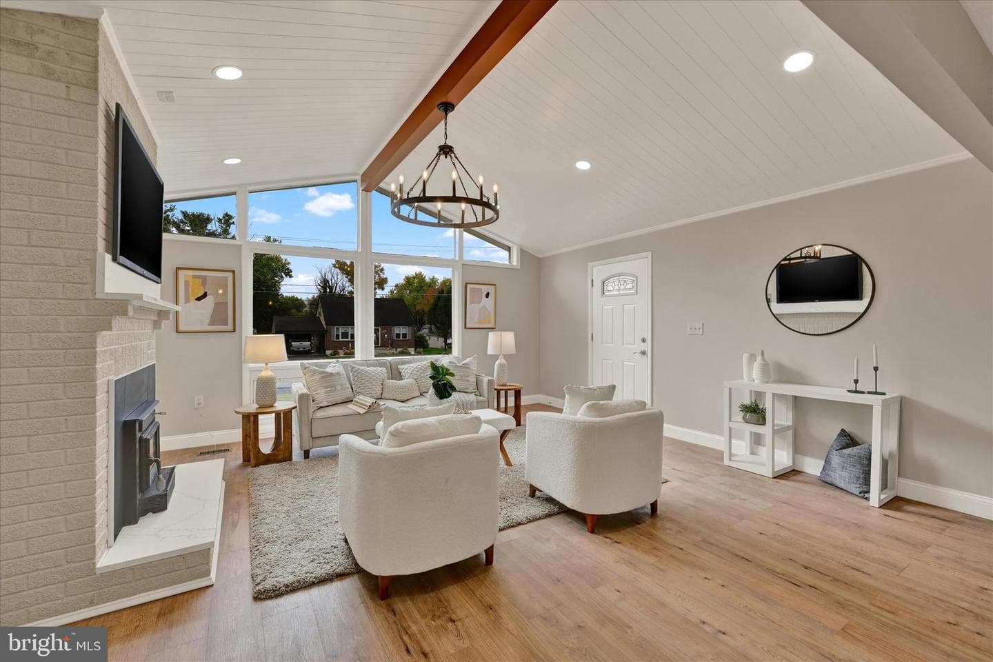 2300 Shannon Road photo 6