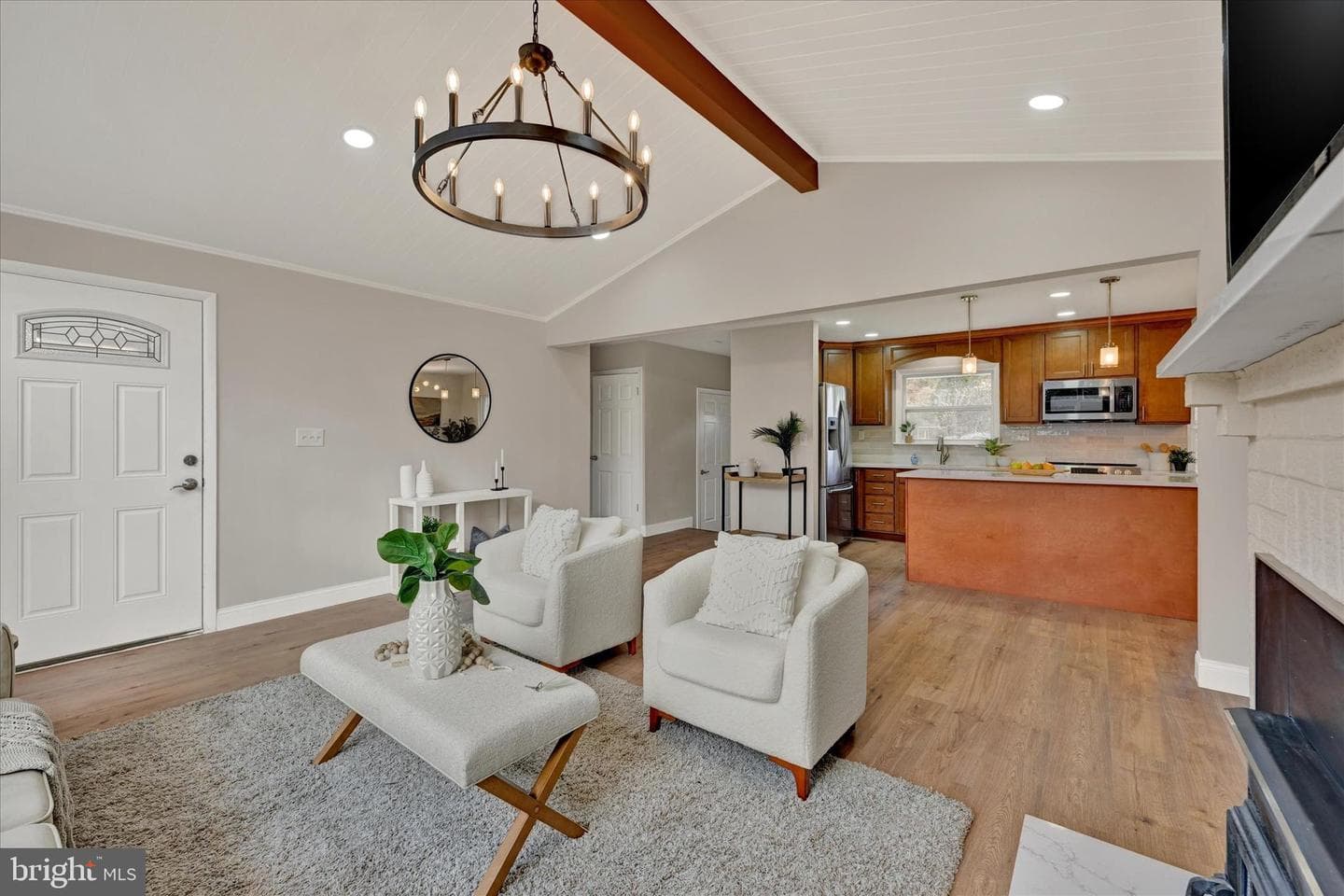2300 Shannon Road photo 7