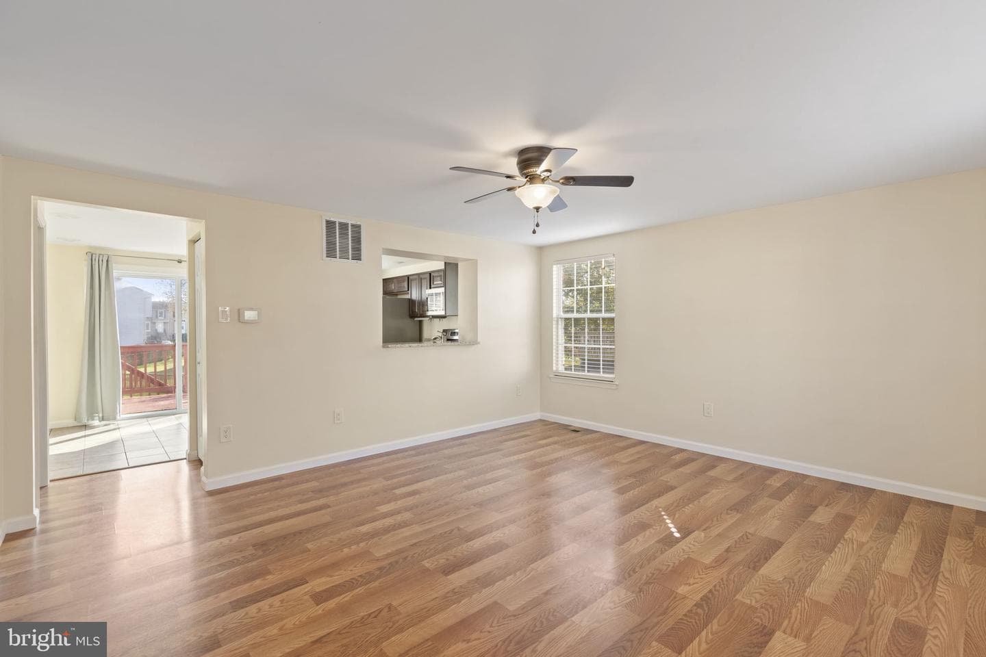 2727 Beckon Drive photo 3