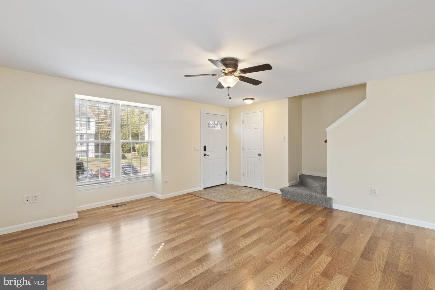 2727 Beckon Drive photo 4