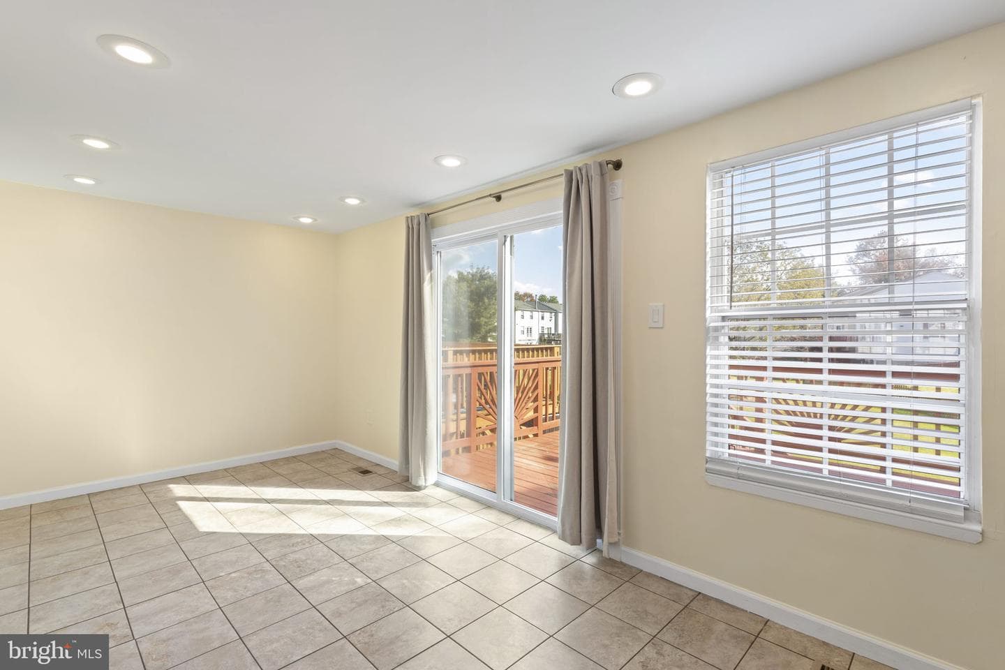 2727 Beckon Drive photo 8