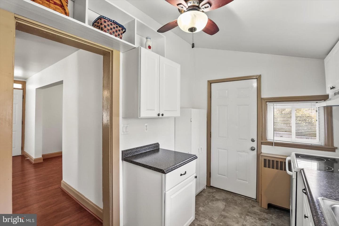 1578 Main Street photo 9