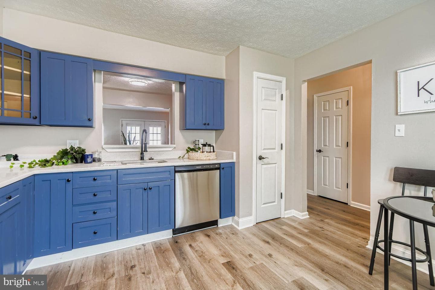 197 Farm Road photo 5