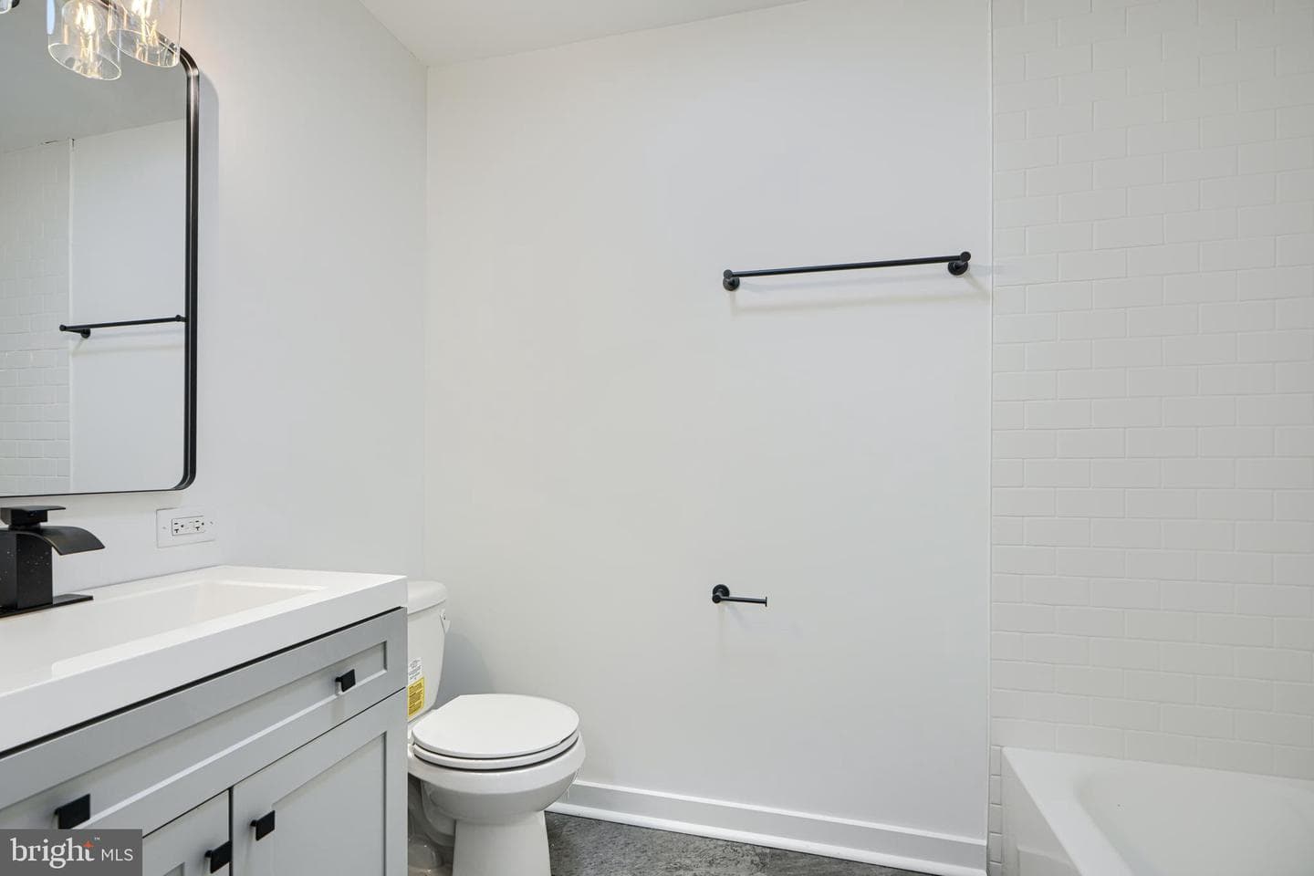 131 Farm Road photo 21