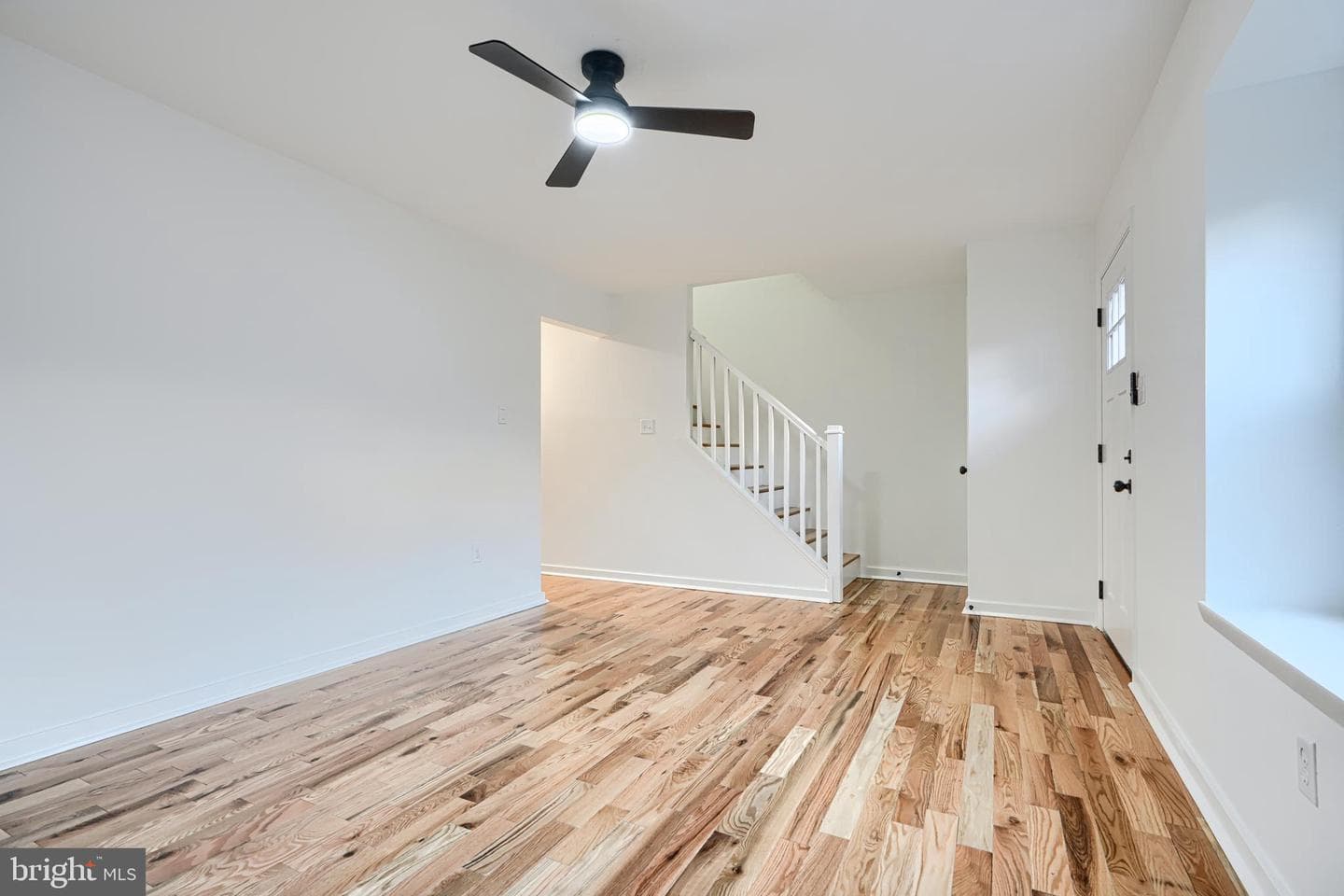 131 Farm Road photo 4