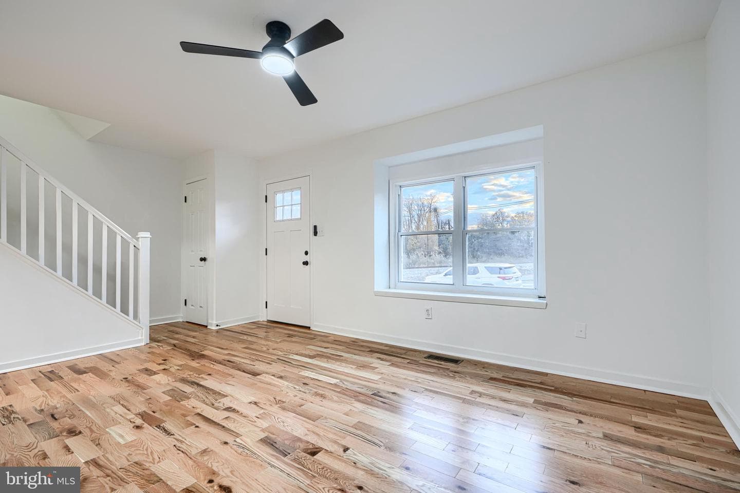 131 Farm Road photo 5