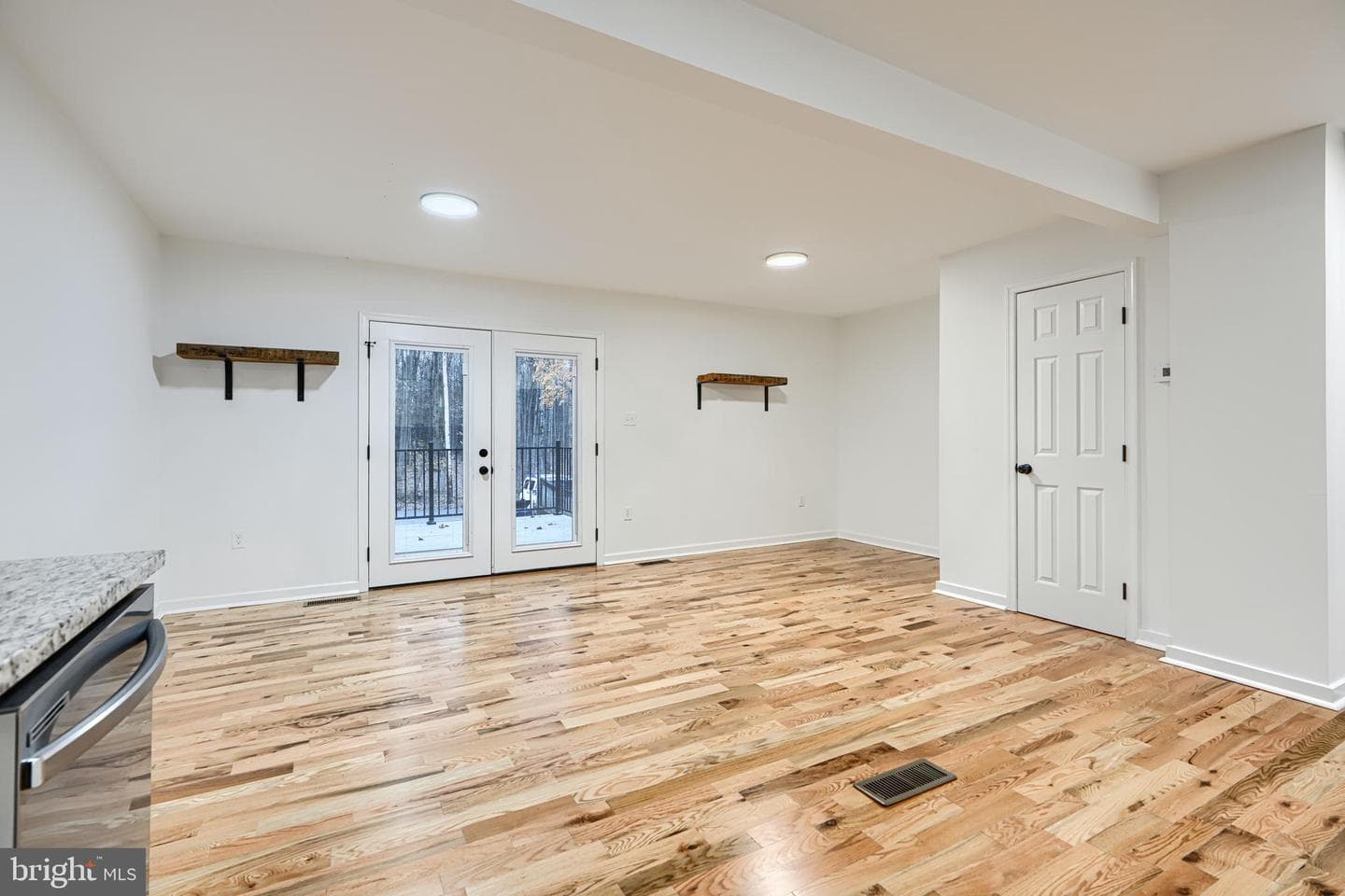 131 Farm Road photo 9