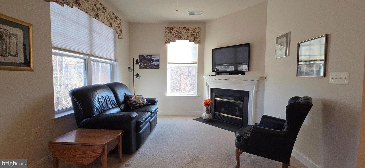 301 Tiree Court #303 photo 16
